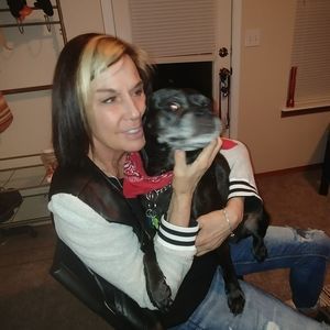 Meet your Posher, Joni